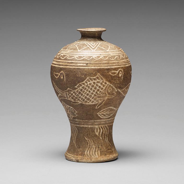 A Korean vase, Joseon dynasty, 15th Cenetury.