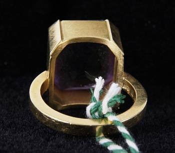 RING, 18K guld.