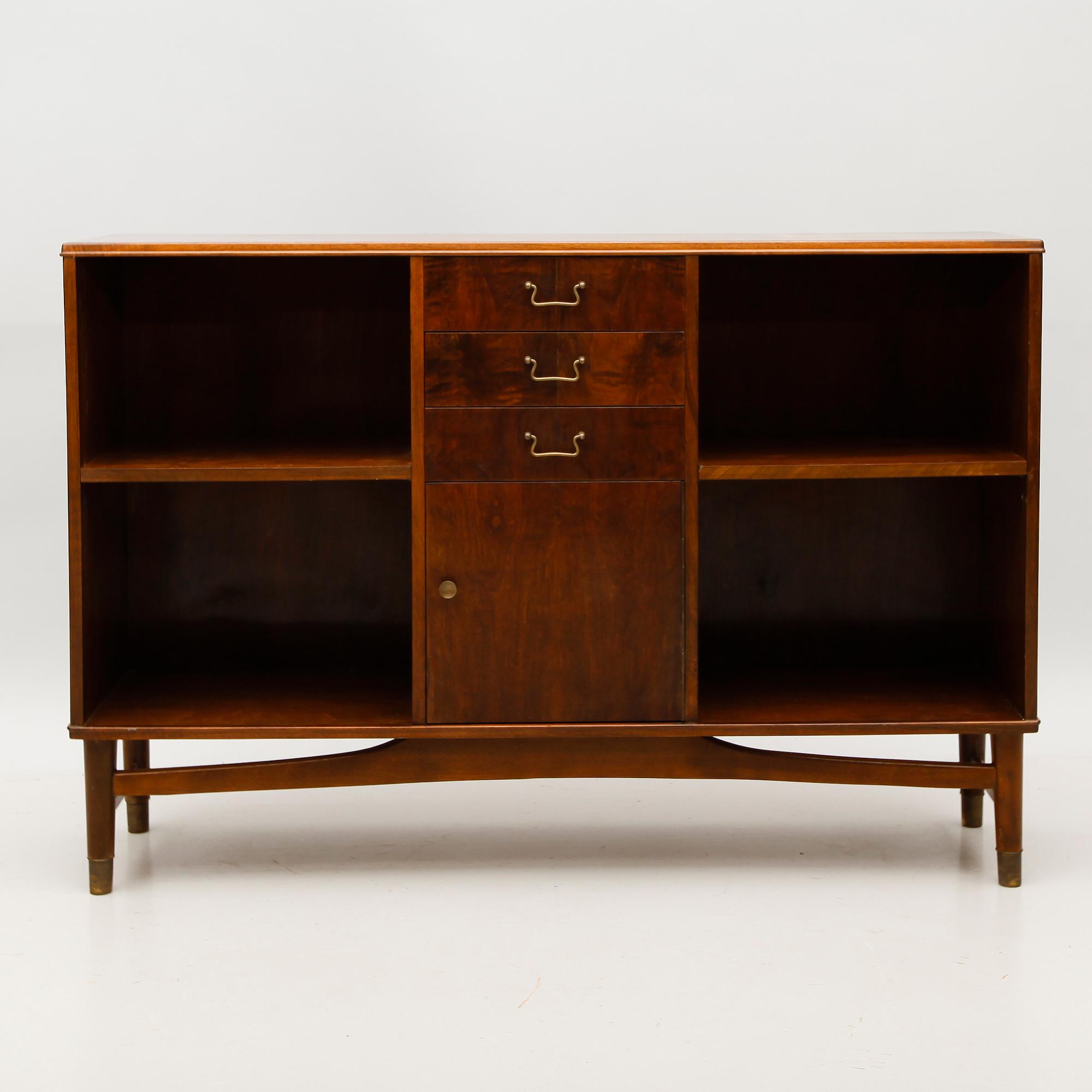 BOKHYLLA, 1900-talets mitt.