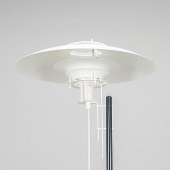 Juha Leiviskä, A 21th century floor lamp, Valaisinpaja for Artek.