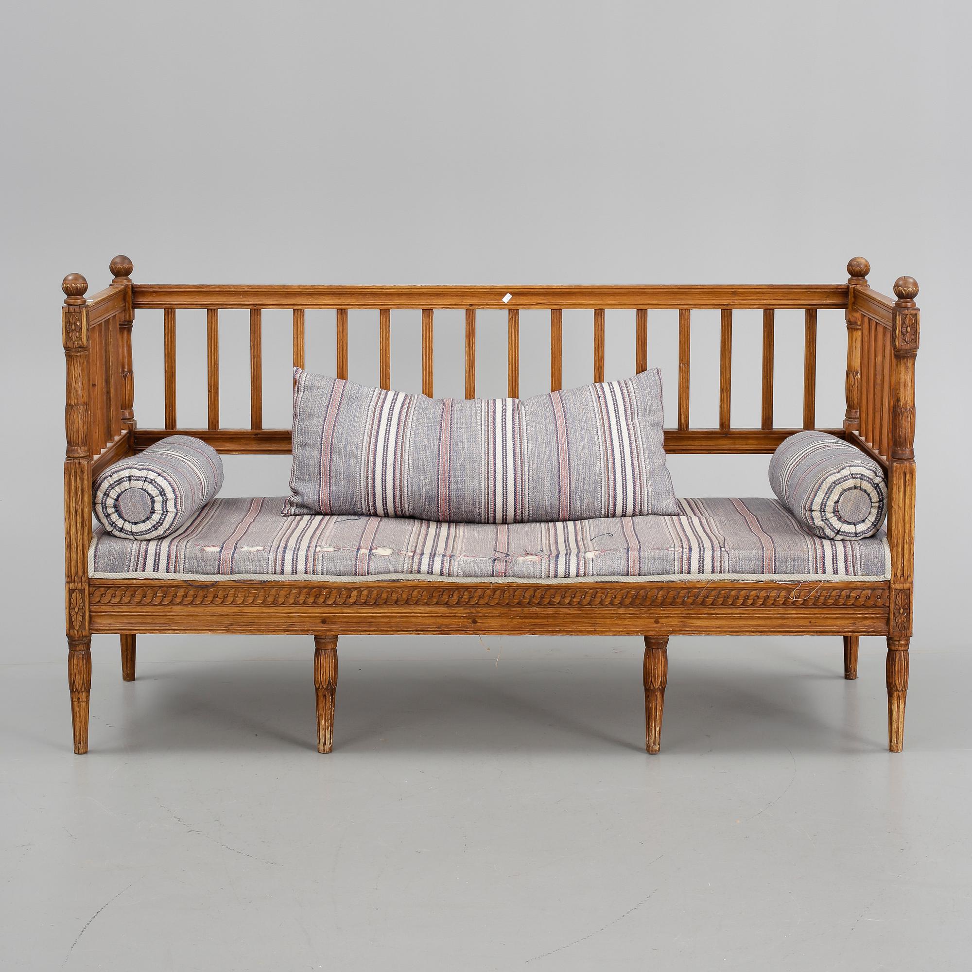 SOFFA, gustavianskt provinsarbete, 1800-tal.