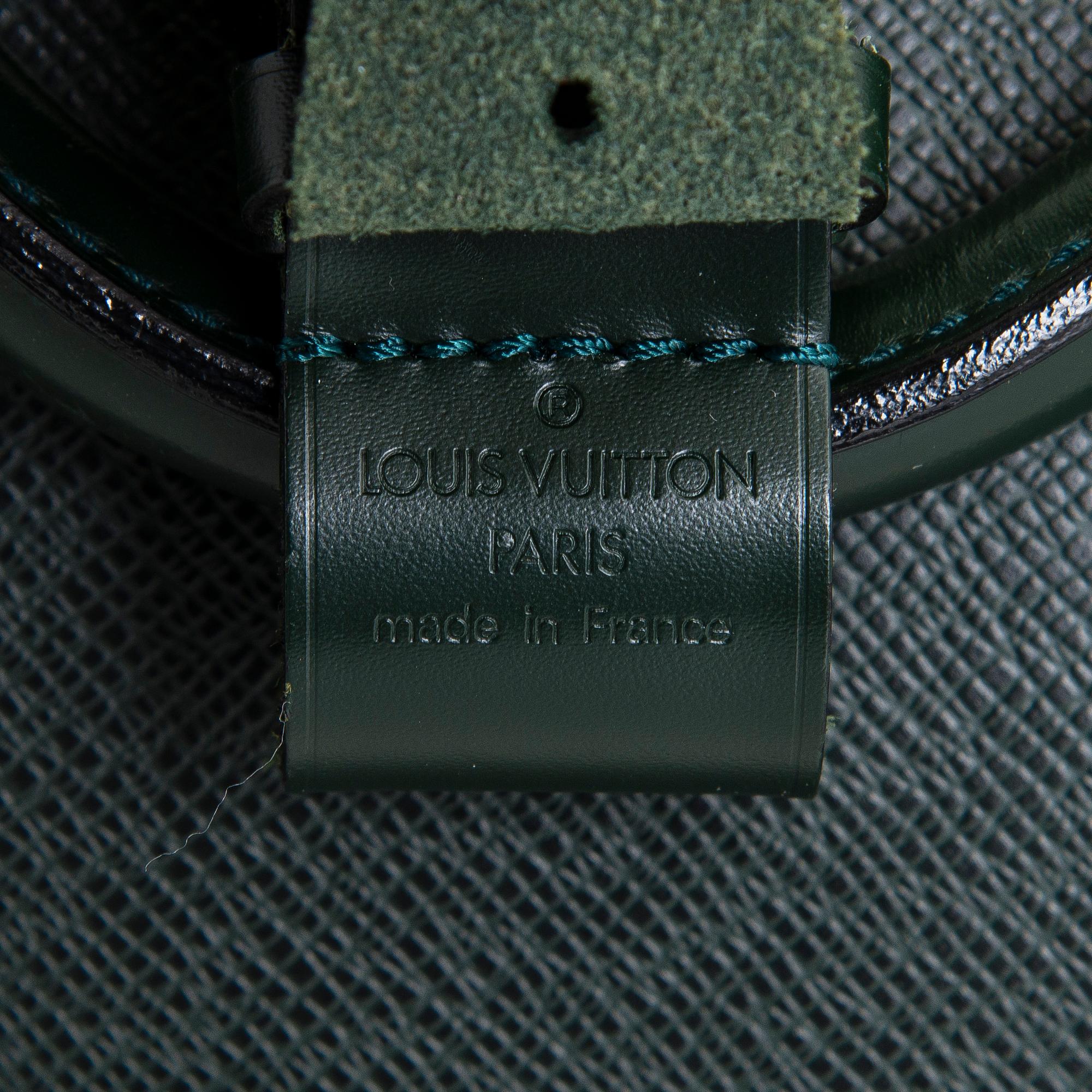 Louis Vuitton, "Taiga Kendall PM", väska.