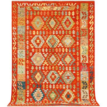 A Kilim carpet, c. 248 x 179 cm.