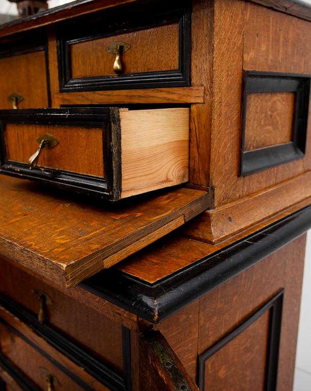 SKÅP, barock, 1700-tal.