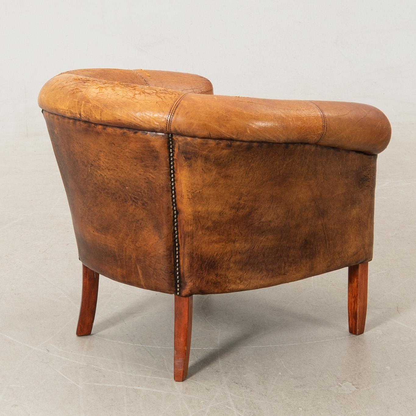 Armchair 1930s/40s.