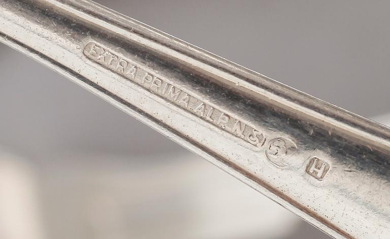 FISKBESTICK. 12 delar, nysilver, svensk spets, 1900-talets mitt.