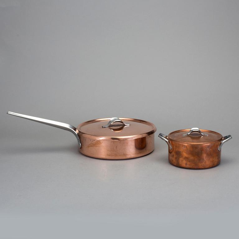 TRAKTÖRPANNA men LOCK och GRYTA med LOCK, Henning Koppel för Georg Jensen, 1900-talets senare hälft, Danmark.