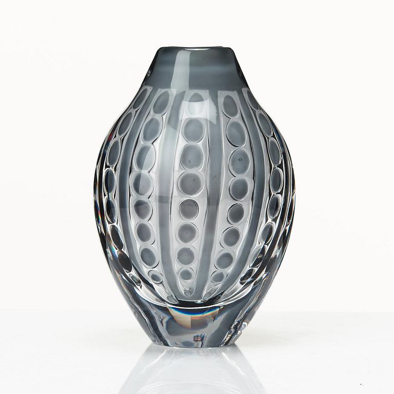 Edvin Öhrström, an "Ariel" glass vase, Orrefors, Sweden 1960.