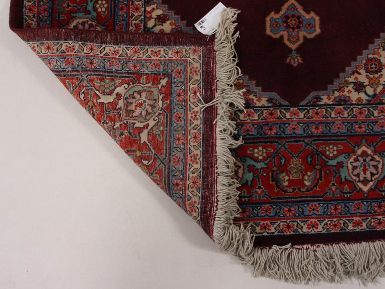 MATTA, orientalisk, 195x160.