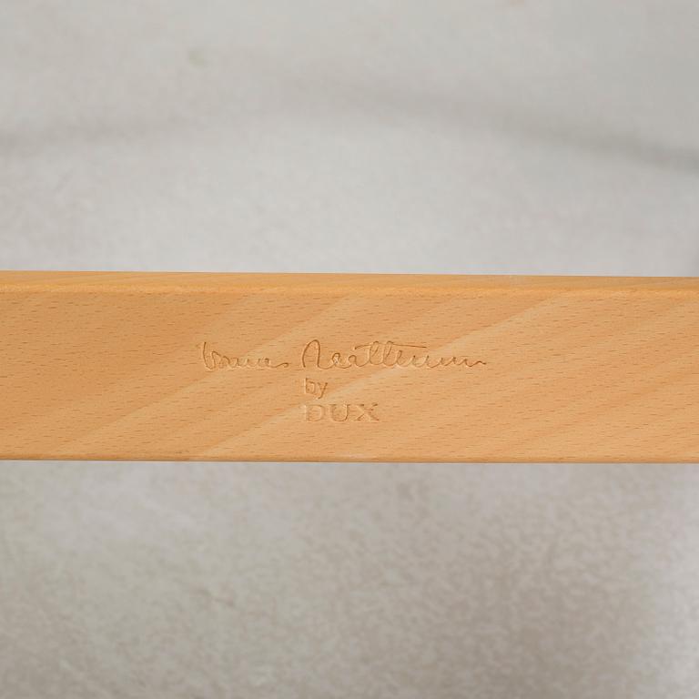 BRUNO MATHSSON, fåtöljer, ett par, "Eva", Dux, sent 1900-tal.