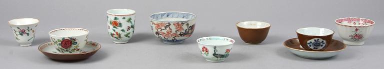 KOPPAR, 8 st, porslin, Kina samt Japan, 1700/1900-tal.
