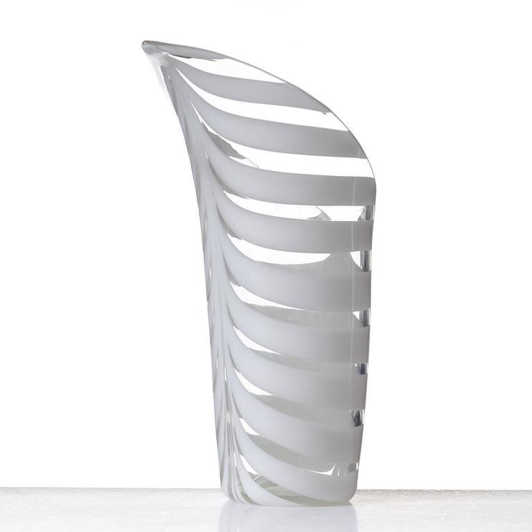 Tyra Lundgren, TYRA LUNDGREN, a glass vase, Venini, Italy, model 3864, designed in 1948.