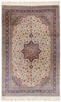 A carpet, Turkish silk, ca 309 x 197 cm.