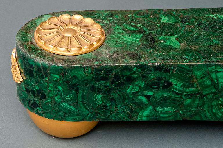 AN EMPIRE STYLE MALACHITE TABLE.