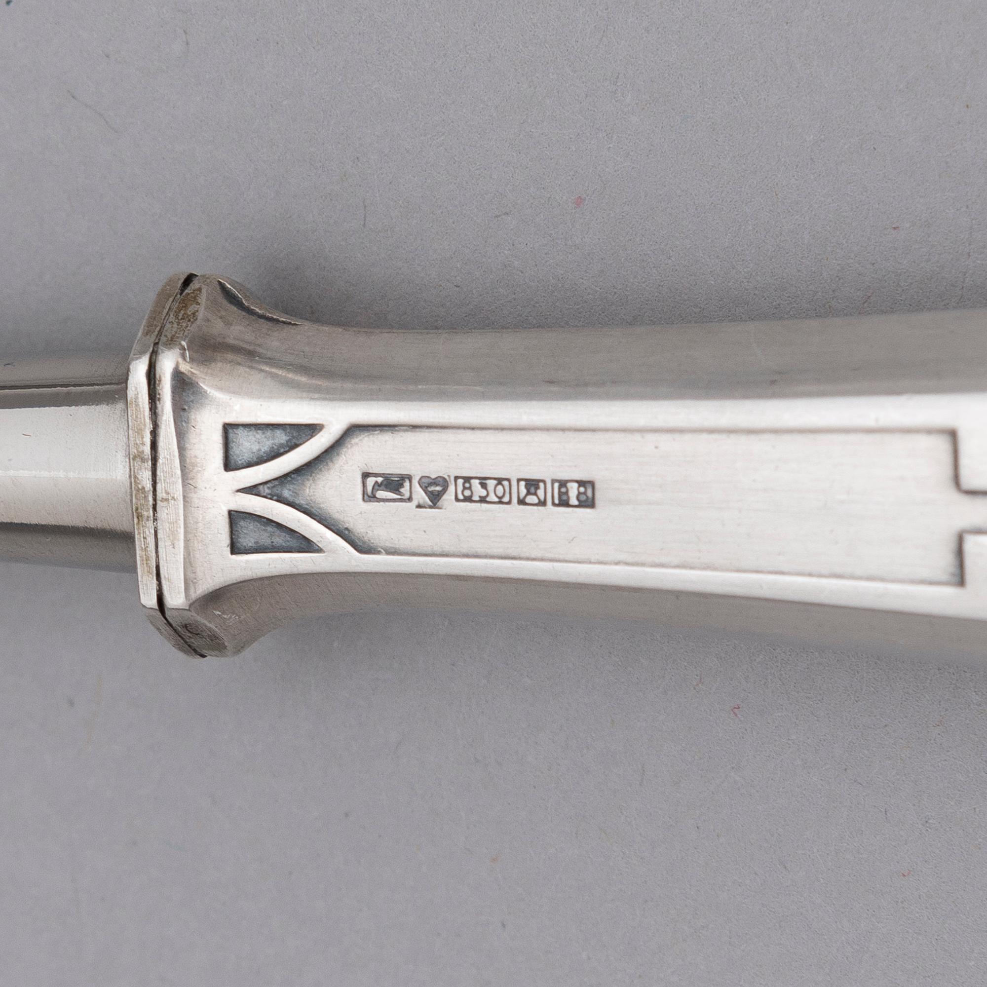 A 131-piece set of 'Suomi' silver cutlery, Suomen Kultaseppä oy/ Kultateollisuus oy, Turku 1927-1991.