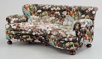 JOSEF FRANK, soffa, Firma Svenskt Tenn, modell 968.