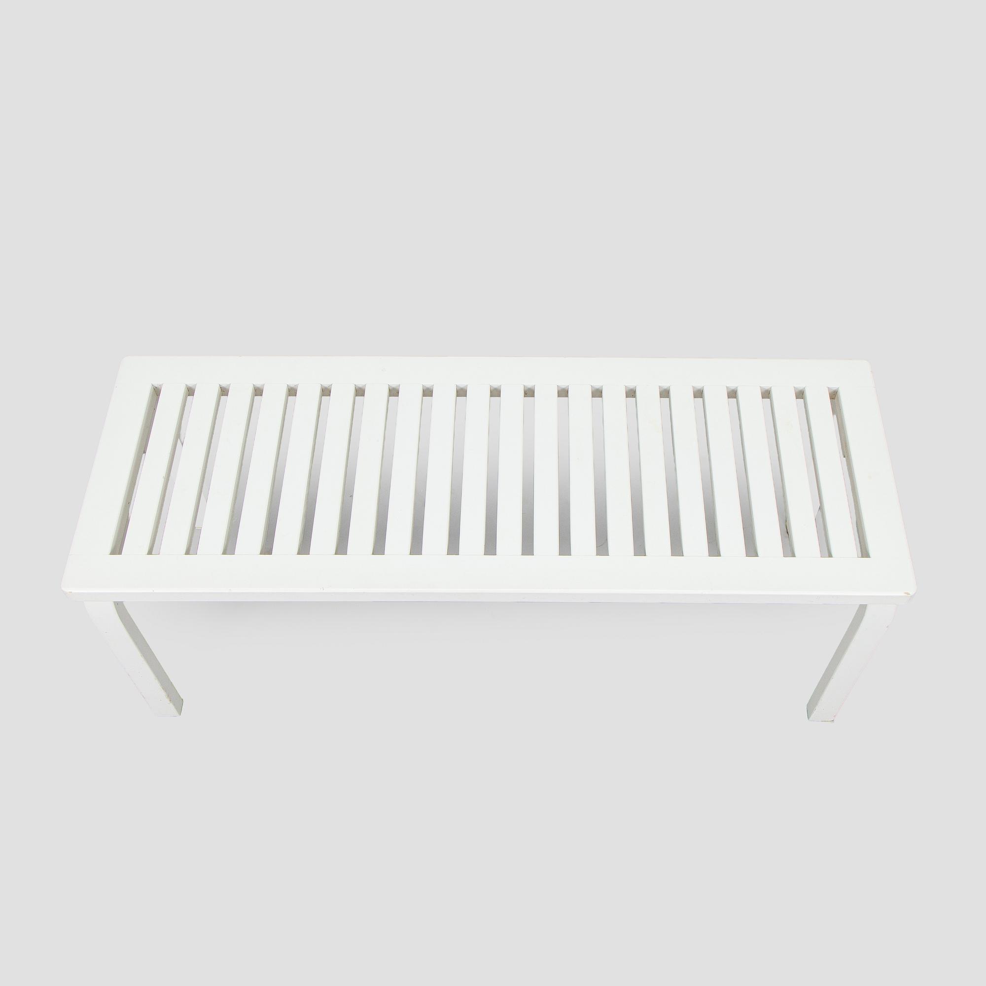 Alvar Aalto, penkki, 153B, Artek 2004.