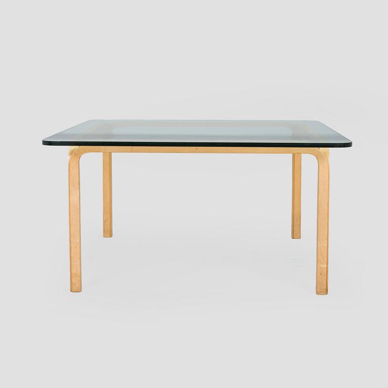 Alvar Aalto, sohvapöytä, Y805, Artek, 1900-luvun loppu.