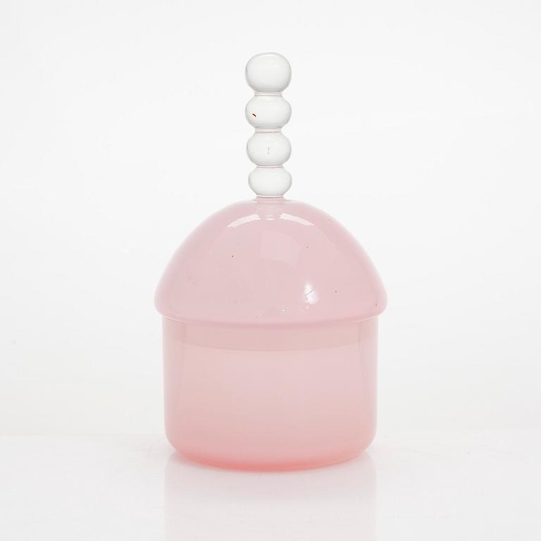 Nanny Still, "Tzarina" bonbonjär, signerad Riihimäen Lasi O.Y. Nanny Still.