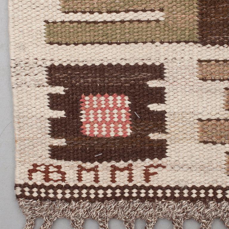 MATTA. "Nyponblomman". Rölakan. 263,5 x 160 cm. Signerad AB MMF.