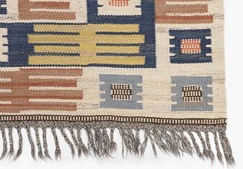 Märta Måås-Fjetterström, a "Porslinsmattan" carpet, flat weave, c. 205 x 140 cm, signed AB MMF.