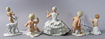FIGURINER, 5 st. Porslin, Schaubachkunst, Tyskland.