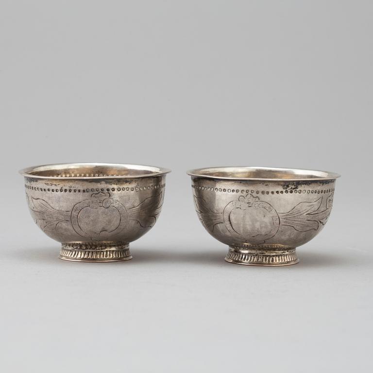 Two silver tumblers, without hallmarks, Sweden, 18th/19th century.