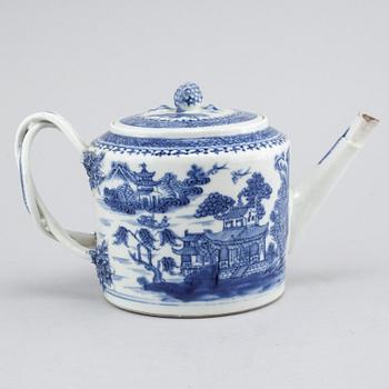 TEKANNA, porslin, Kina, Qianlong (1736-1795).
