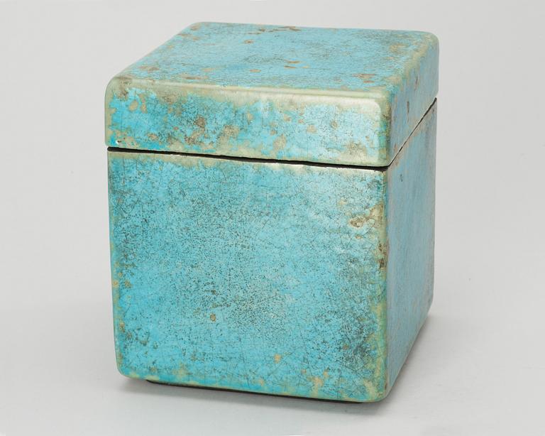 A Hans Hedberg faience box with cover, Biot, France.