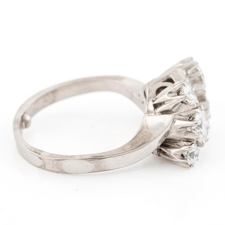 Ring, Evert Lindberg, 18K white gold with brilliant-cut and octagonal-cut diamonds.