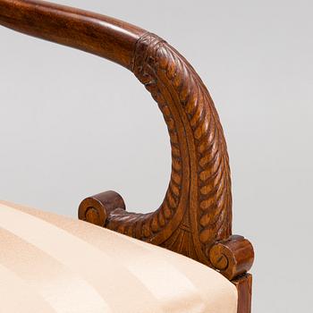 VENÄLÄINEN NOJATUOLIPARI, 1800-luvun puoliväli.