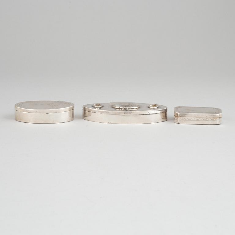 Three Swedish silver snuff boxes, 19th century.