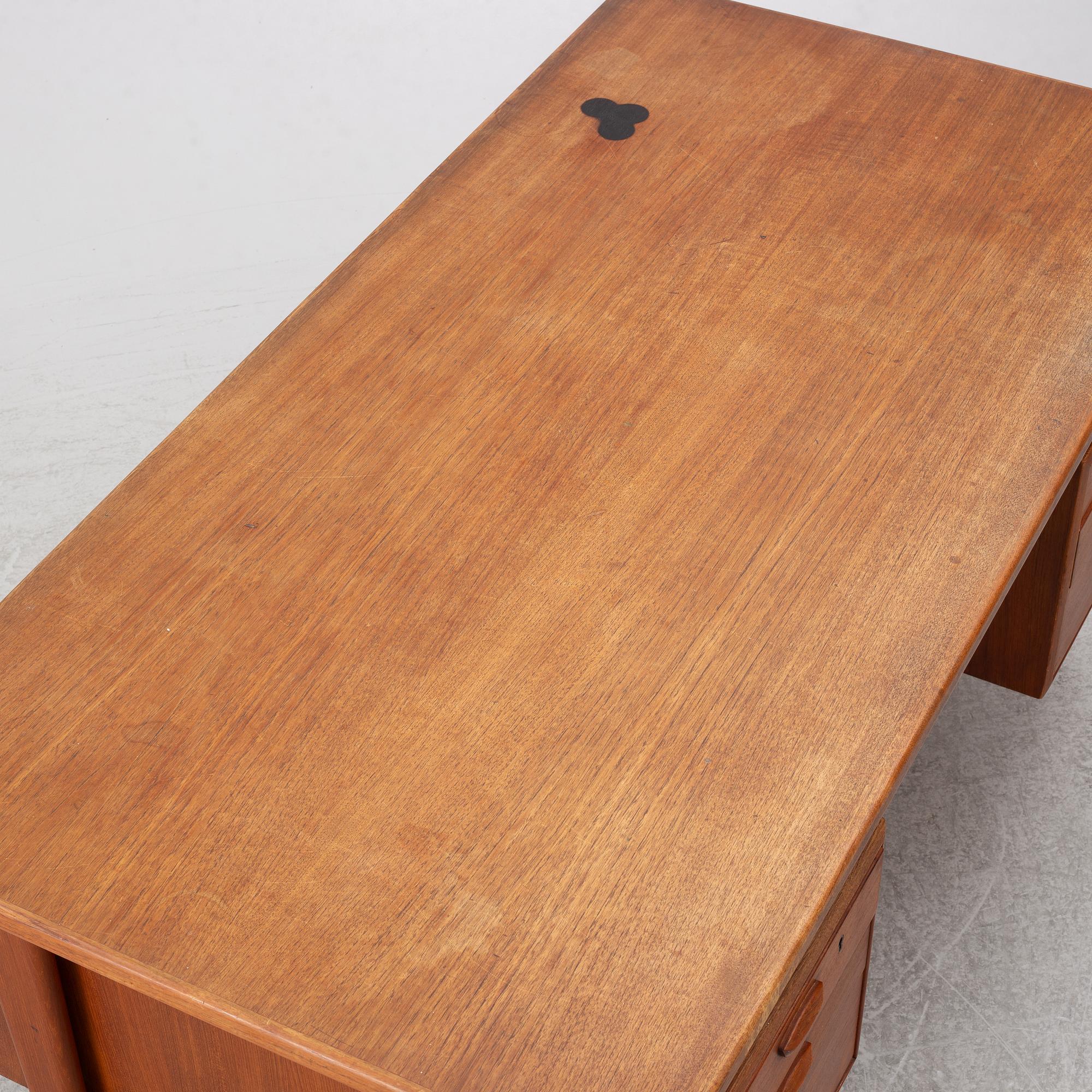 Kai Kristiansen, a model FM60 desk, second half of the 20th century.