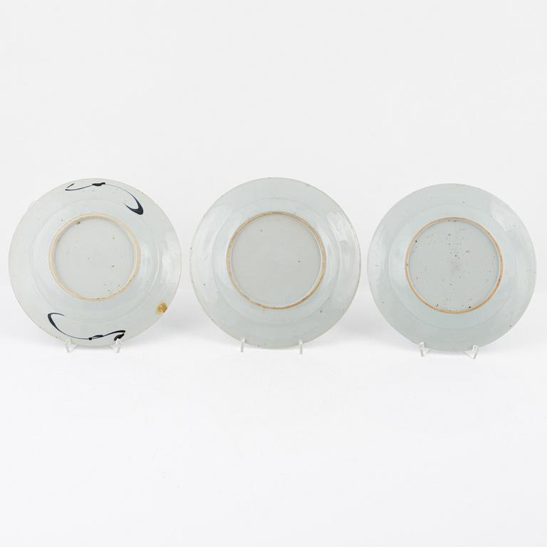 A group of three Chinese porcelain dishes, Qing Dynasty, Qianlong (1736-95).