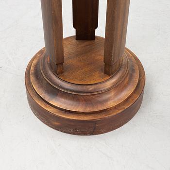 A Mahogany Veneer Pedestal, 1930-40s.