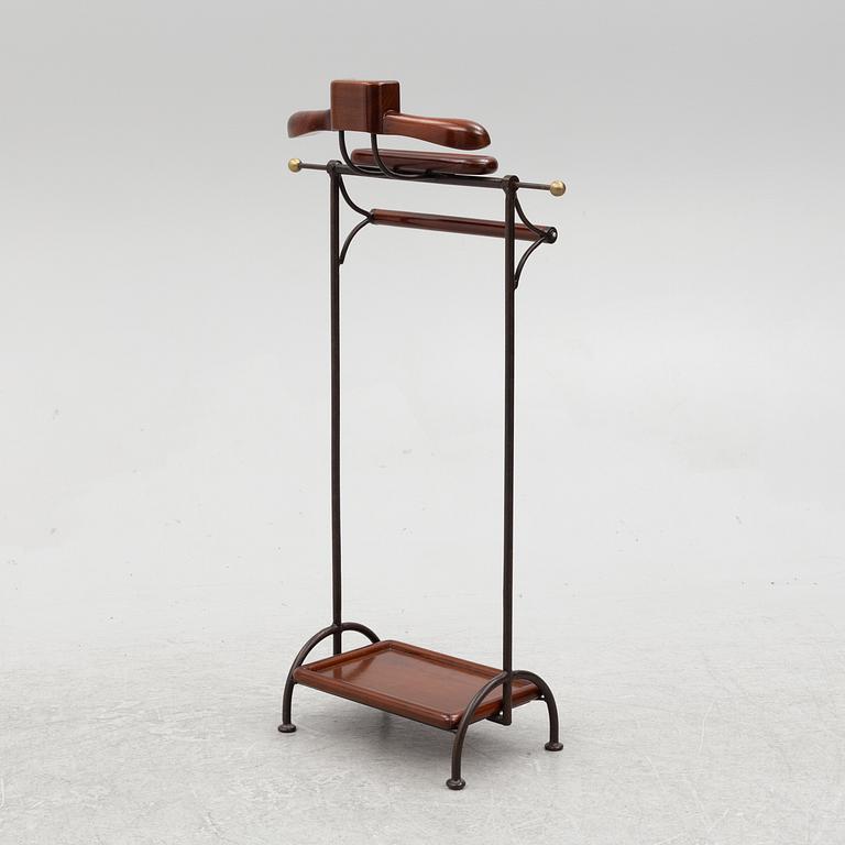 A gentleman's valet/clothes stand, Grange, France, end of te 20th century.