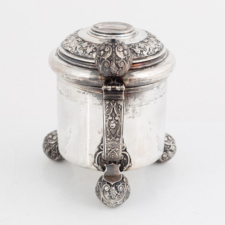 A Swedish Silver Tankard, mark of Guldsmeds Ab I Stockholm Försäljn, Stockholm 1920.