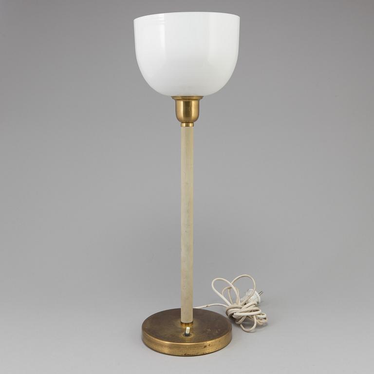 BORDSLAMPA. Asea Skandia. 1900-talets mitt.