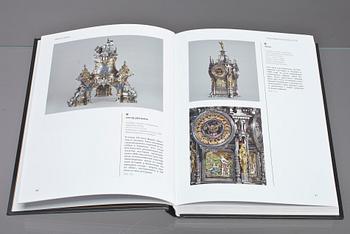 BOK, Enamels of the World 1700-2000, from the Khalili Collections, St Petersburg, The State Hermitage Publishers 2009.