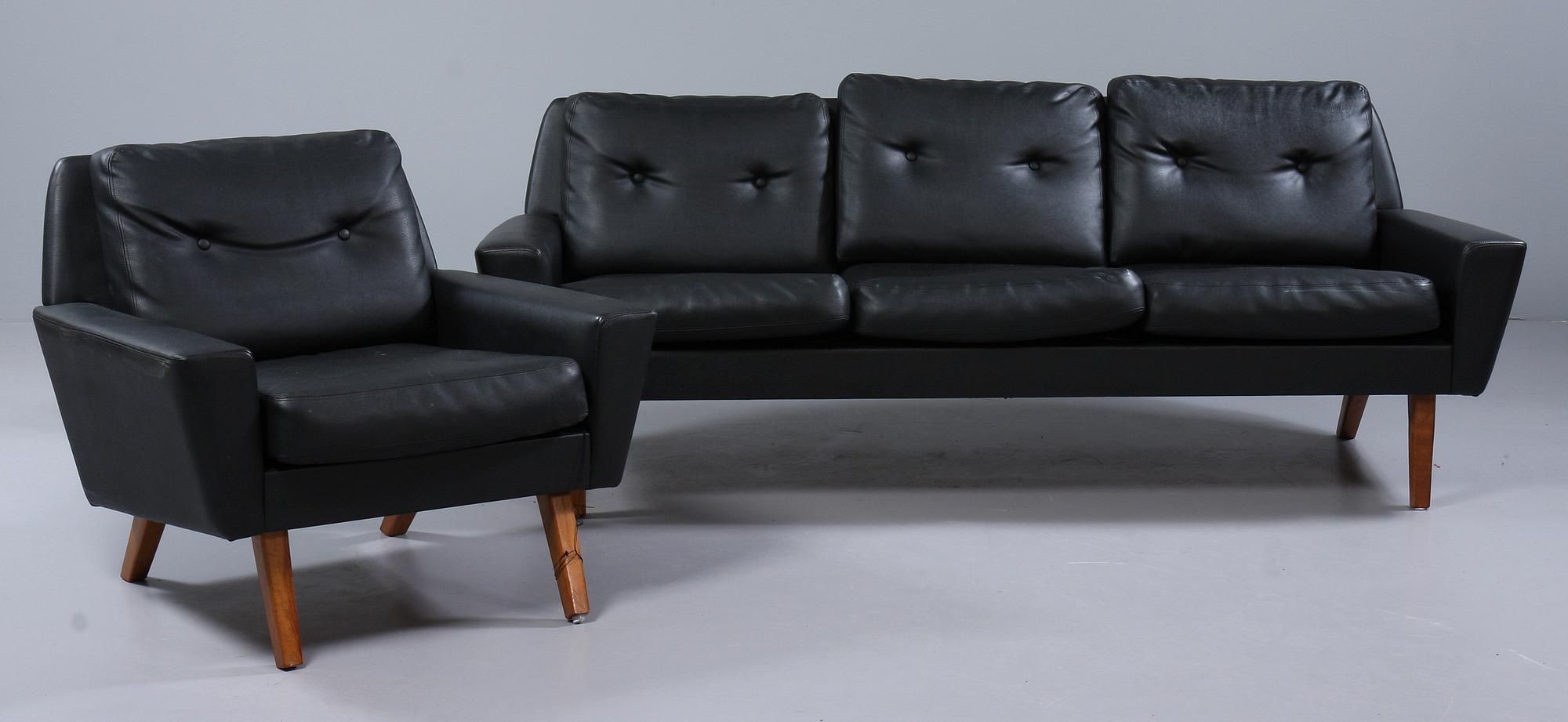 SOFFA samt FÅTÖLJ, 1960-tal.