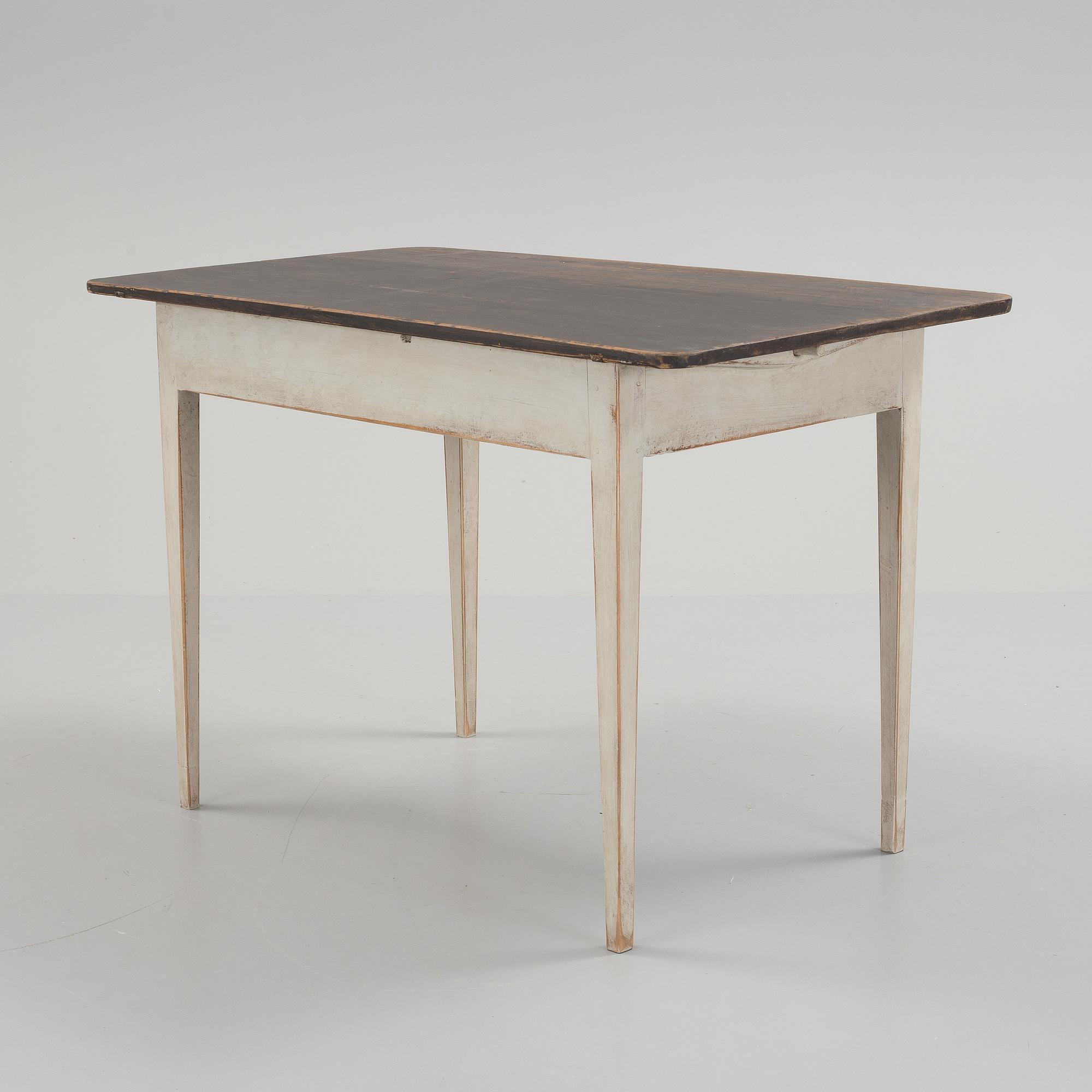 A first half of the 20th century painted table.