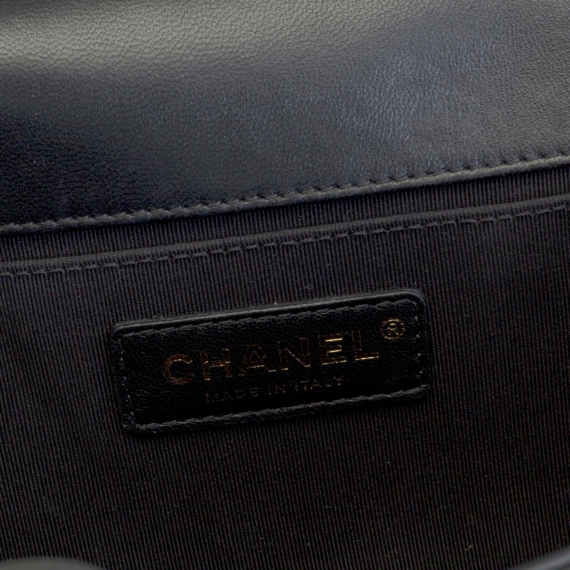 a Chanel "Boy Bag" 2016.