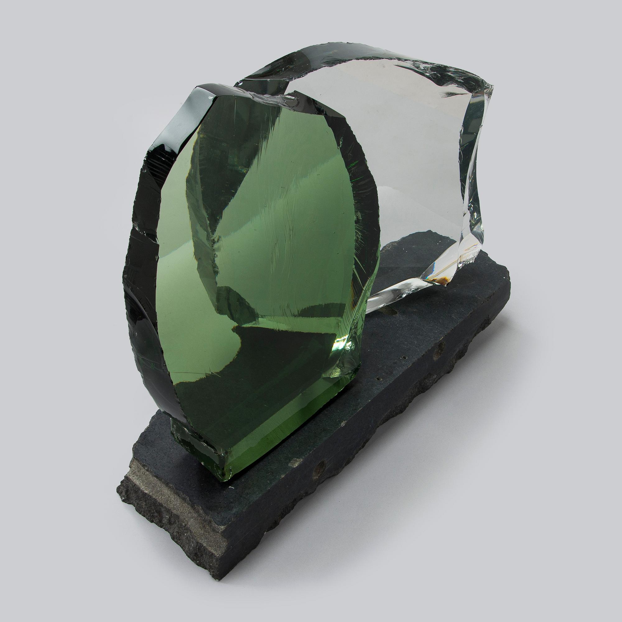 Timo Sarpaneva, veistos sarjasta "Lasin aika", signeerattu Timo Sarpaneva Iittala 1987.