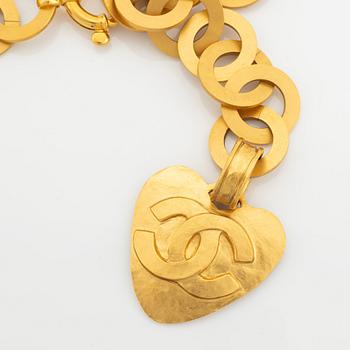 Chanel, bälte/kedja.