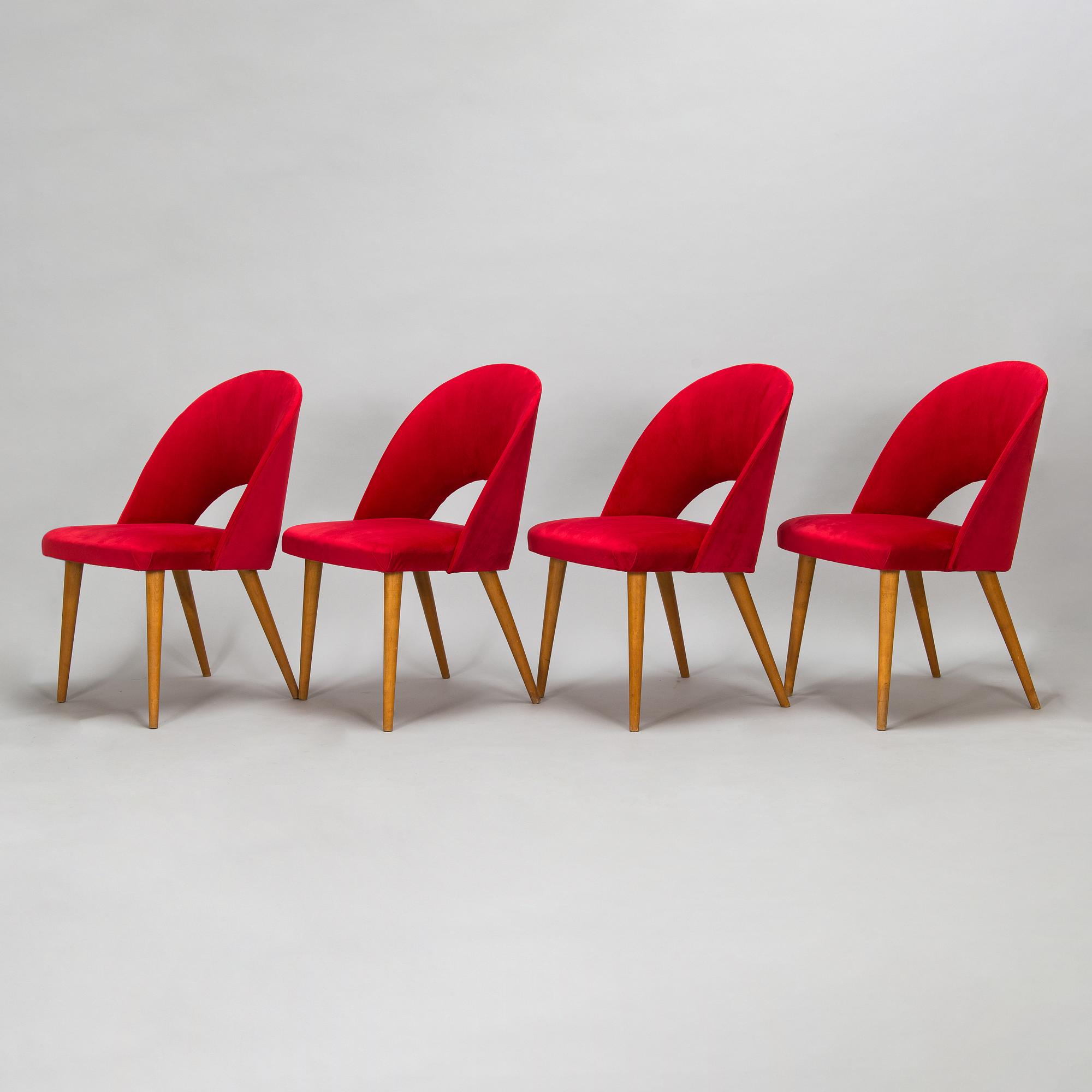 Four mid-20th century chairs.