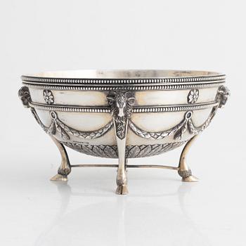 A Russian Silver Bowl, mark of Vladimirov, St. Petersburg 1908-1926.