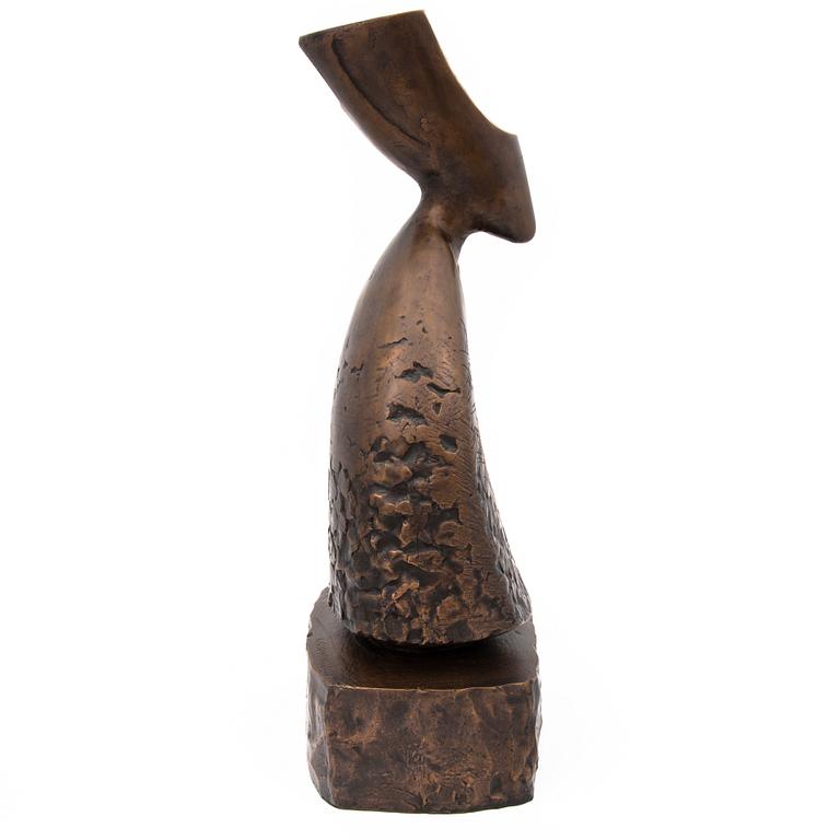 ARVO SIIKAMÄKI, "NEFERTITI".