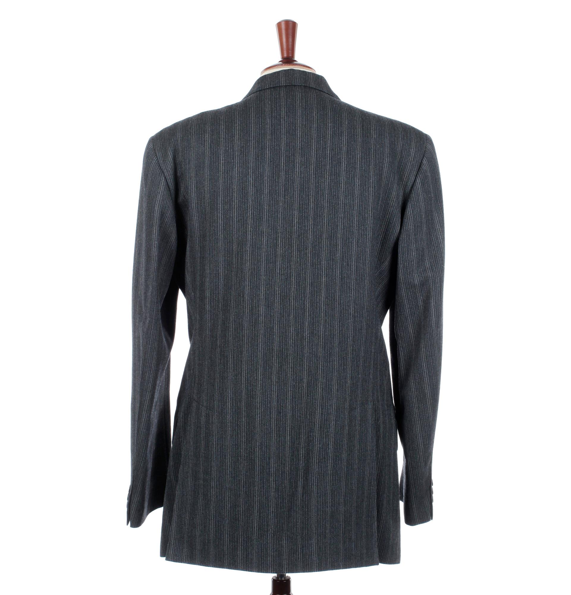 DOLCE & GABBANA, a grey wool pinstriped men´s jacket, size 50.