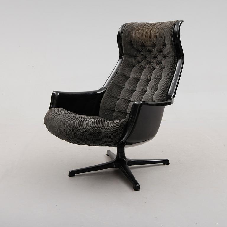 FÅTÖLJ, "Galaxy", Alf Svensson & Yngvar Sandström, Dux, 1970-tal.