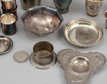 PARTI SILVER, 25 delar, mestadels Sverige, 1900-tal, total vikt ca 1000 g.